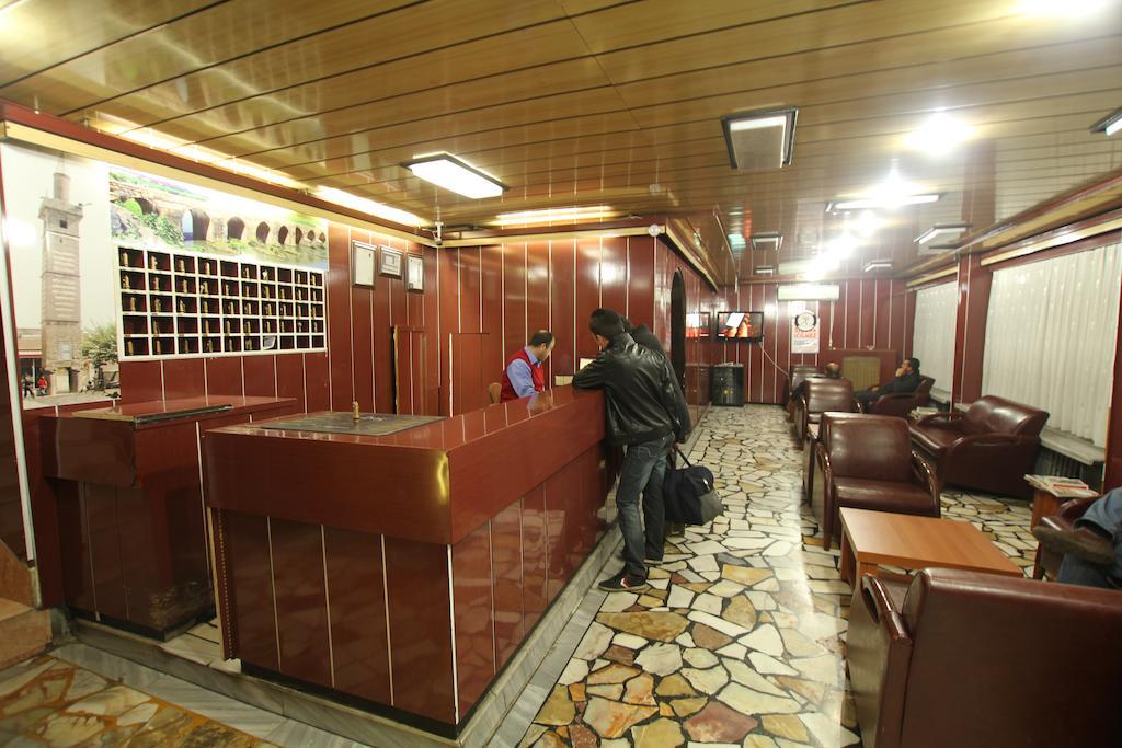 库普鲁酒店 迪亚巴克尔 外观 照片